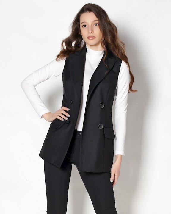 Стилен дамски елек с визия на сако без ръкави за офиса. Комбинирайте с панталон или пола за костюм
