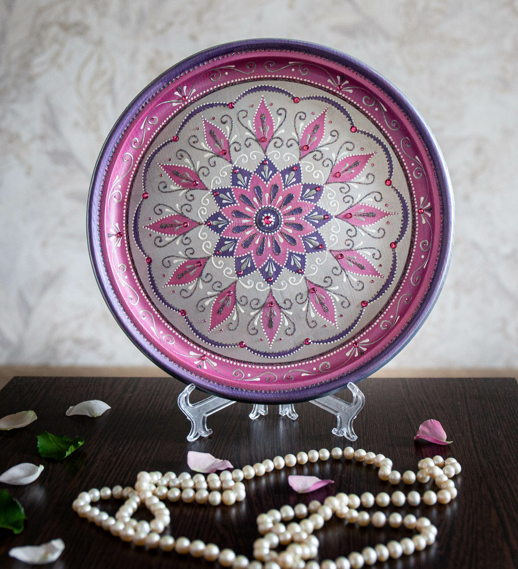 декоративная тарелка розовая фацелия