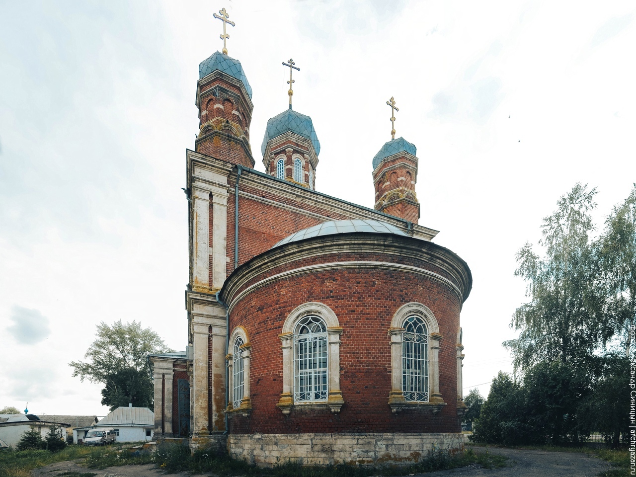 фасад церкви в стрелецких выселках