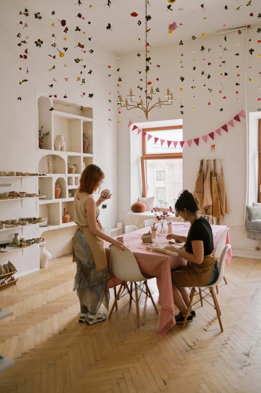 Праздничная сервировка и атмосфера в Лепкарне