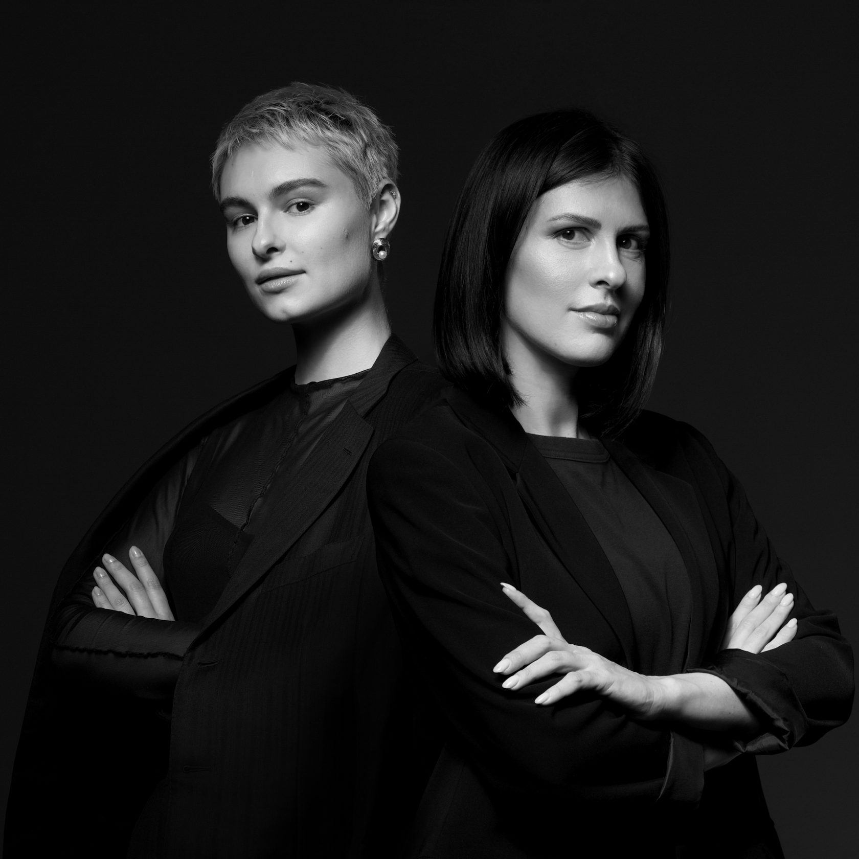 Юля и Лера — основательницы бренда Maskiteca