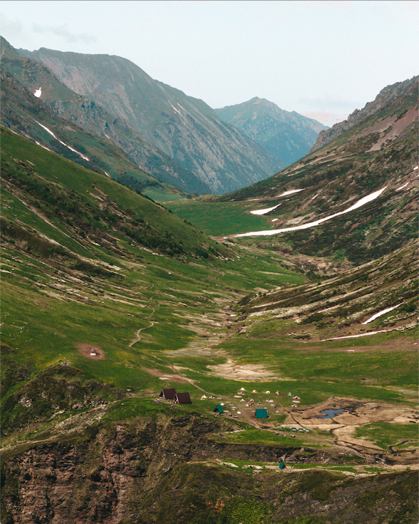 Бзерпский карниз красная поляна