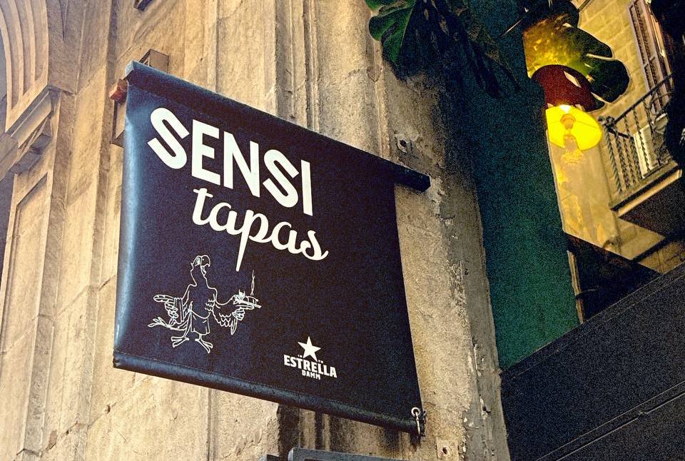Sensi Tapas sign on Carrer Ample 24 in Barcelona's Gothic Quarter