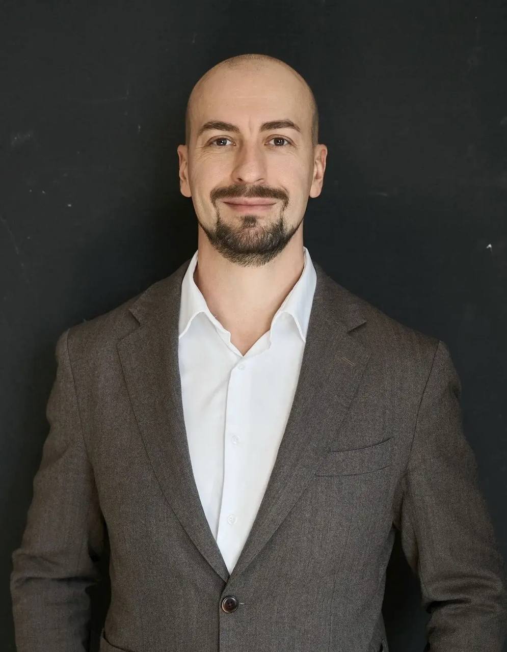 Владимир Александрович Ростов