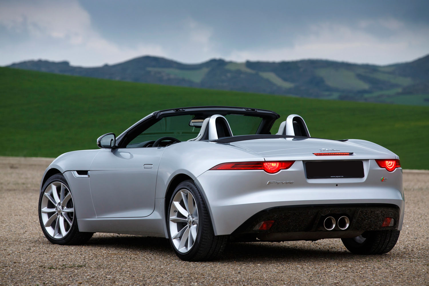 Jaguar f-Type v6