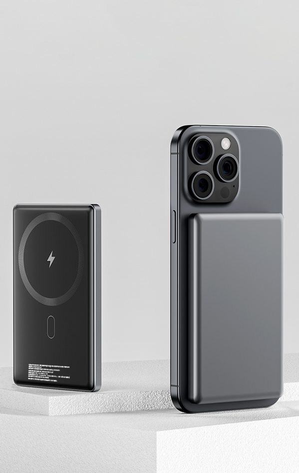 Очень тонкий CP-MSB-151-5 на iPhone и рядом — показана толщина