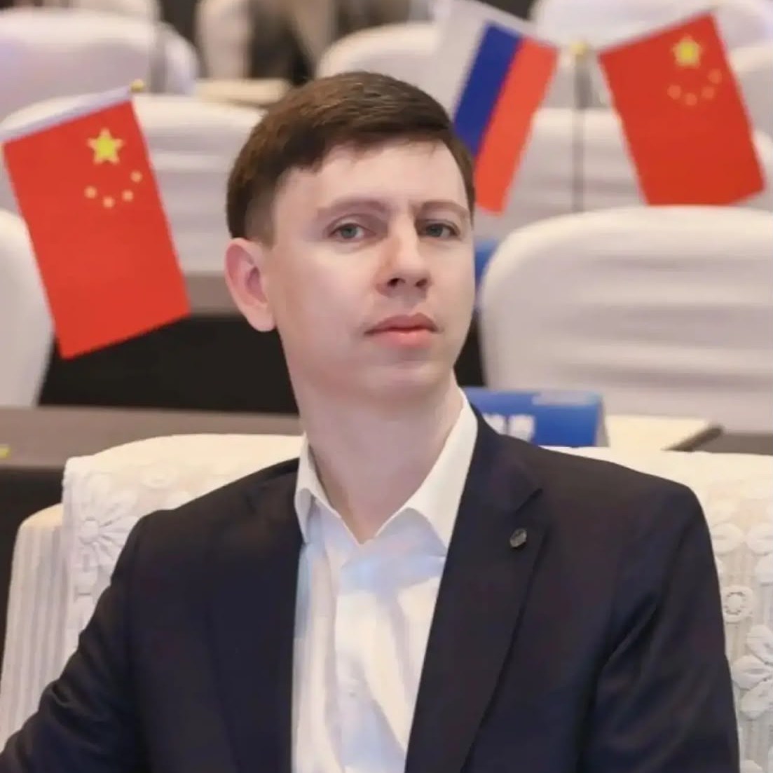 Владимир Александров