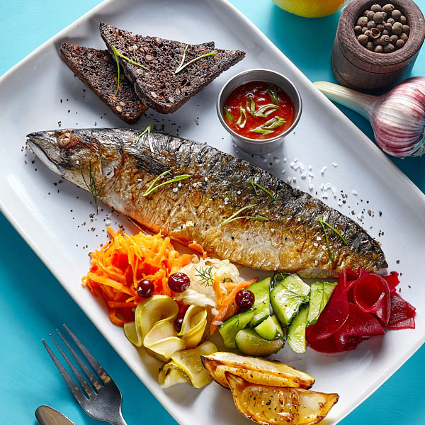 Рыба, запеченная на огне