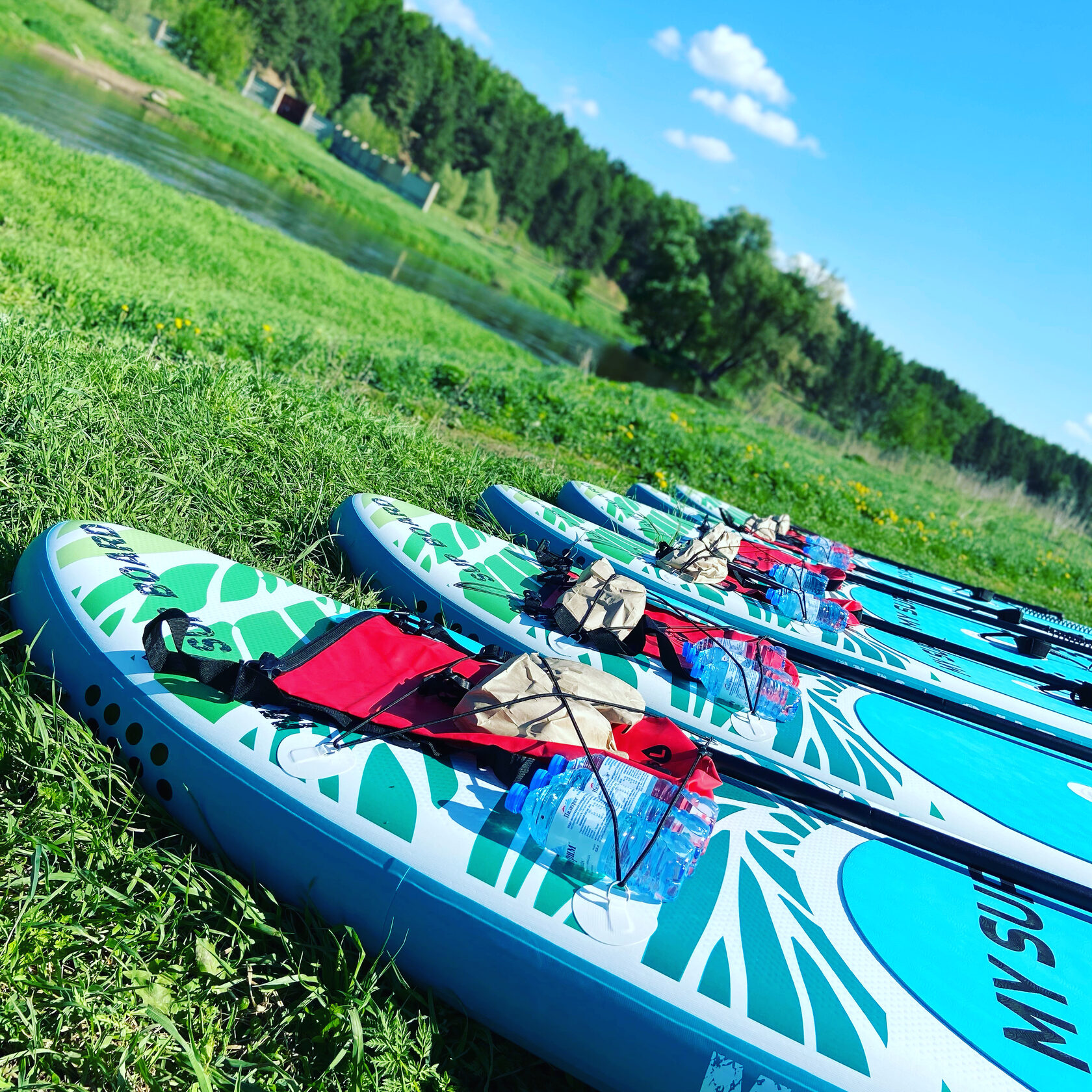 Сапы в подмосковье. Sup Строгино. Строгино САП серфинг. Сапсерф в Строгино. Sup Board прогулка в Москве.