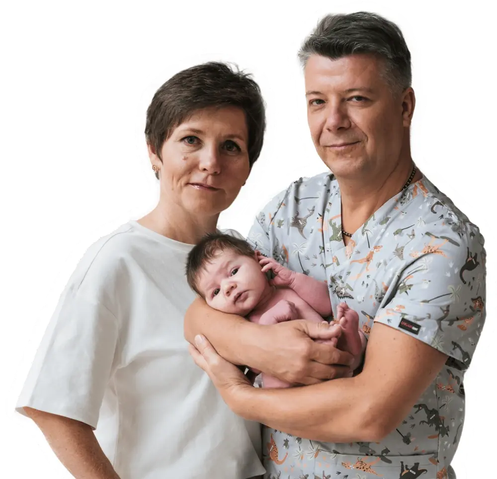Игорь и Татьяна Новокриницкие с малышом