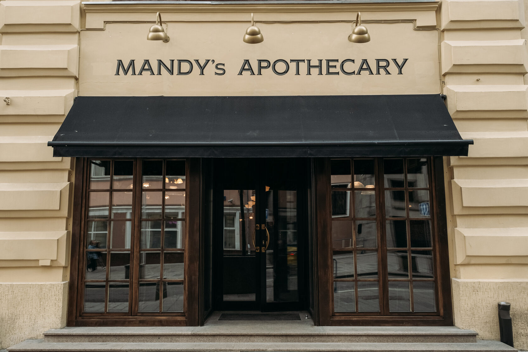 Caffe mandy s ул покровка 19 фото. Mandys Apothecary. Mandy's Apothecary ул. Кузнецкий мост, 19, стр. 1 меню. Mandy’s Apothecary Bar Москва. Caffe Mandy's ул Покровка 19.