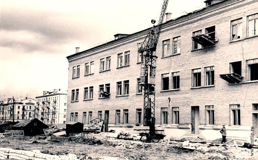 республиканская типография улан-удэ. частные типографии. производственный цех типографии. современная типография. московская газетная типография здание.