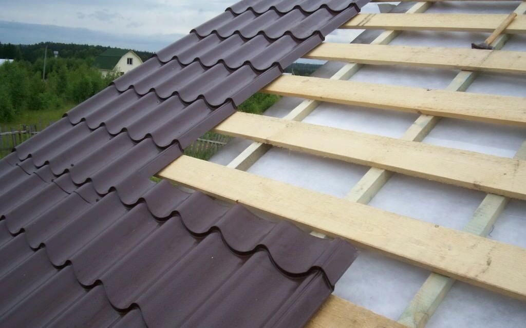 Устройство крыши деревянного дома и ее особенности