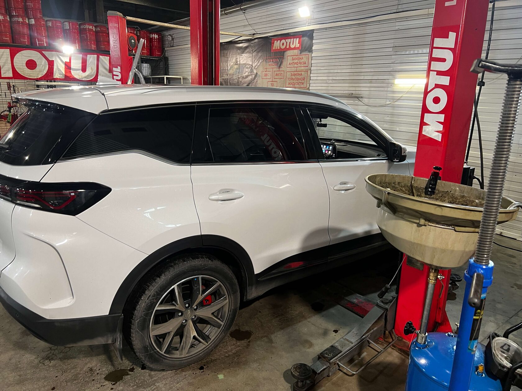 Материалы для замены масла Chery Tiggo 7L