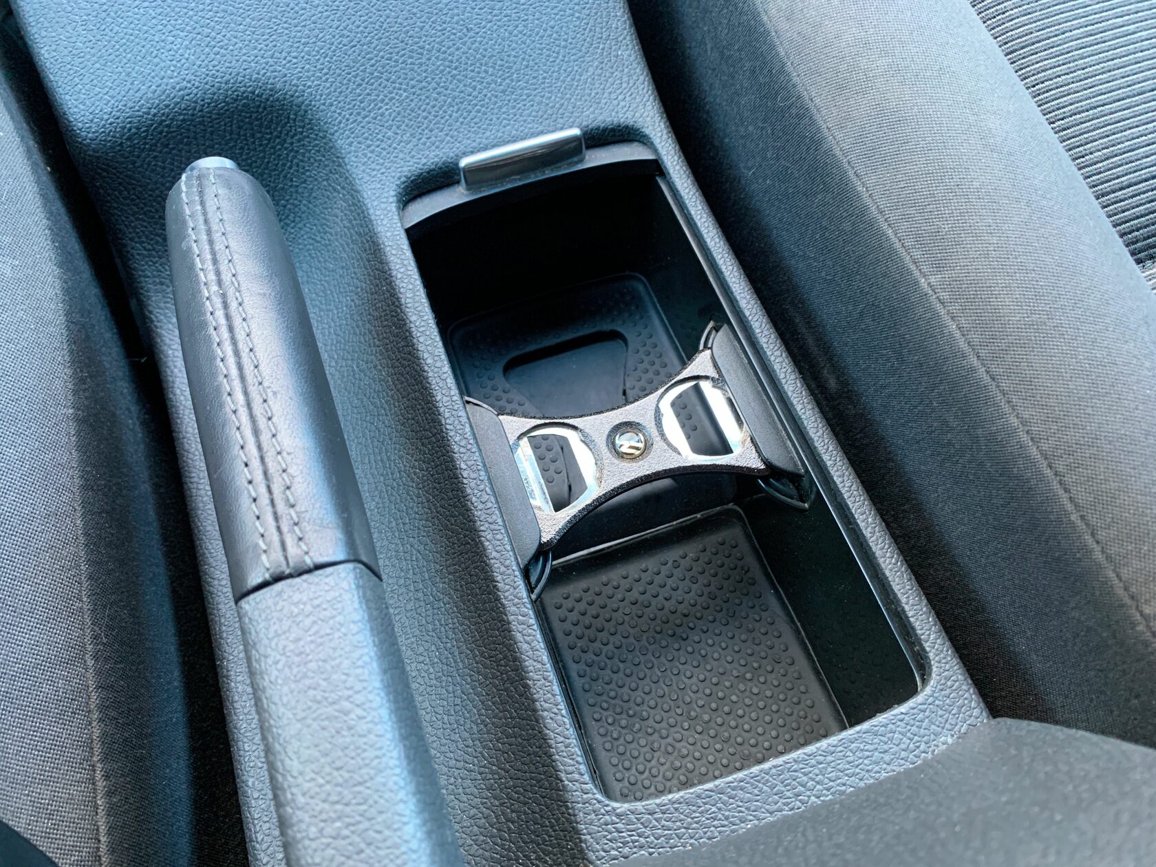 Фото открывалки в моём автомобиле