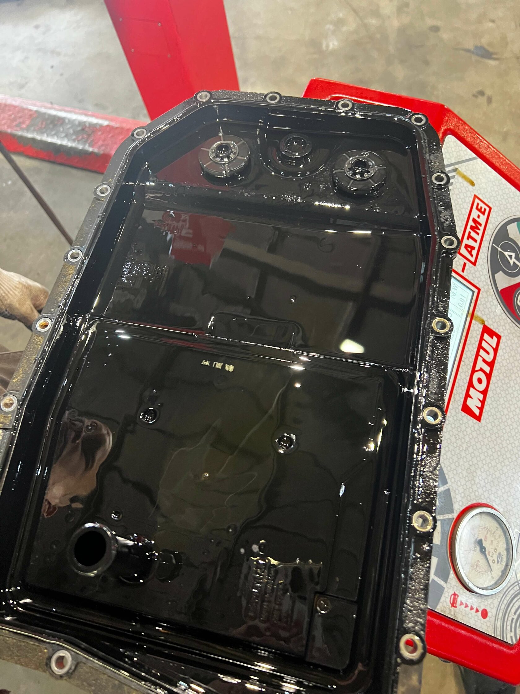 Осмотр магнитов поддона АКПП