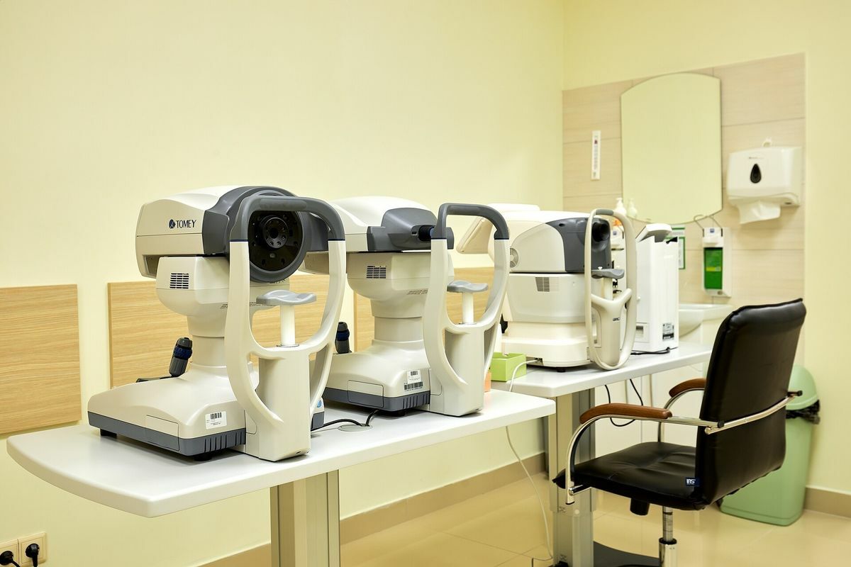 Врачи офтальмологи лодэ минск. Лодэ офтальмология. Лодэ офтальмология. Григорьева ольга офтальмолог. Прием офтальмолога.