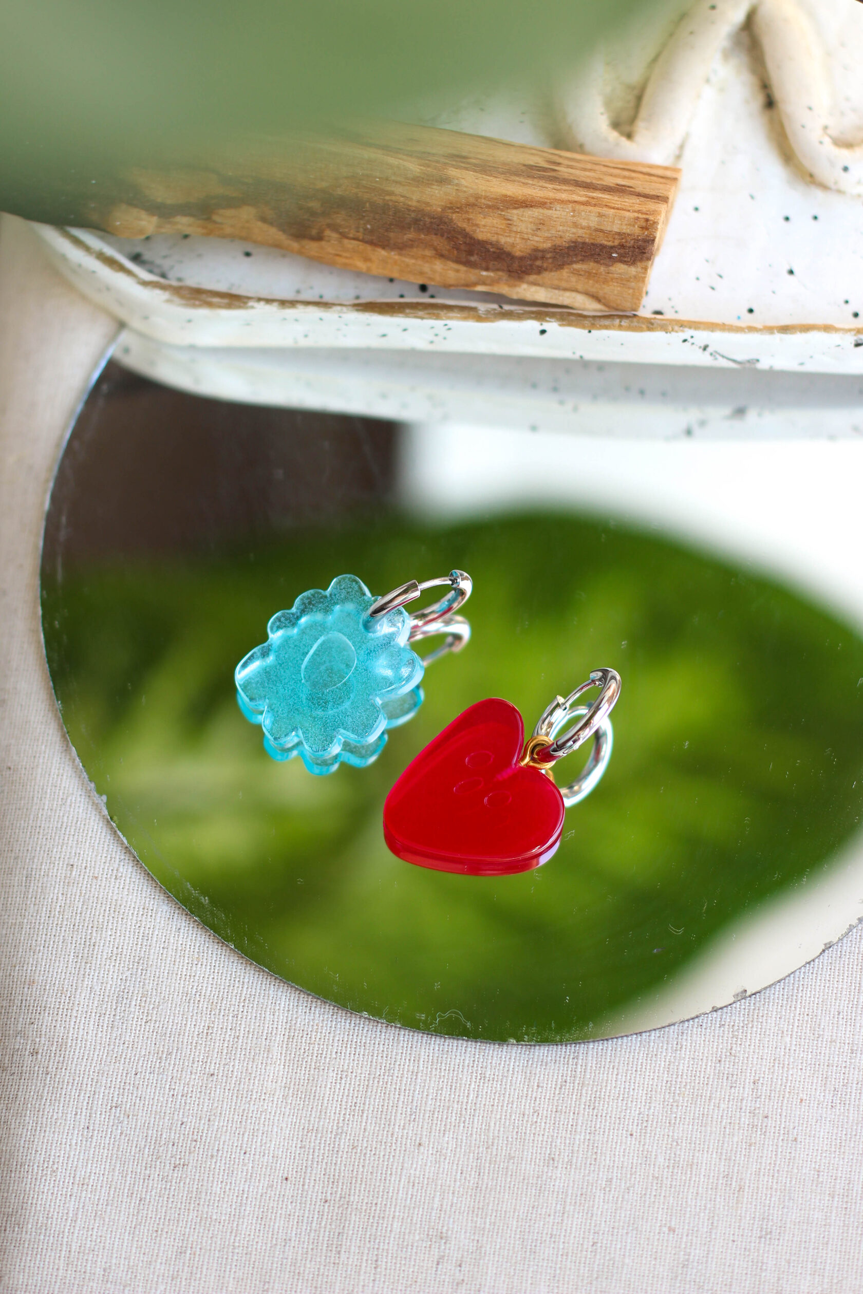 Серьги из эпоксидной смолы