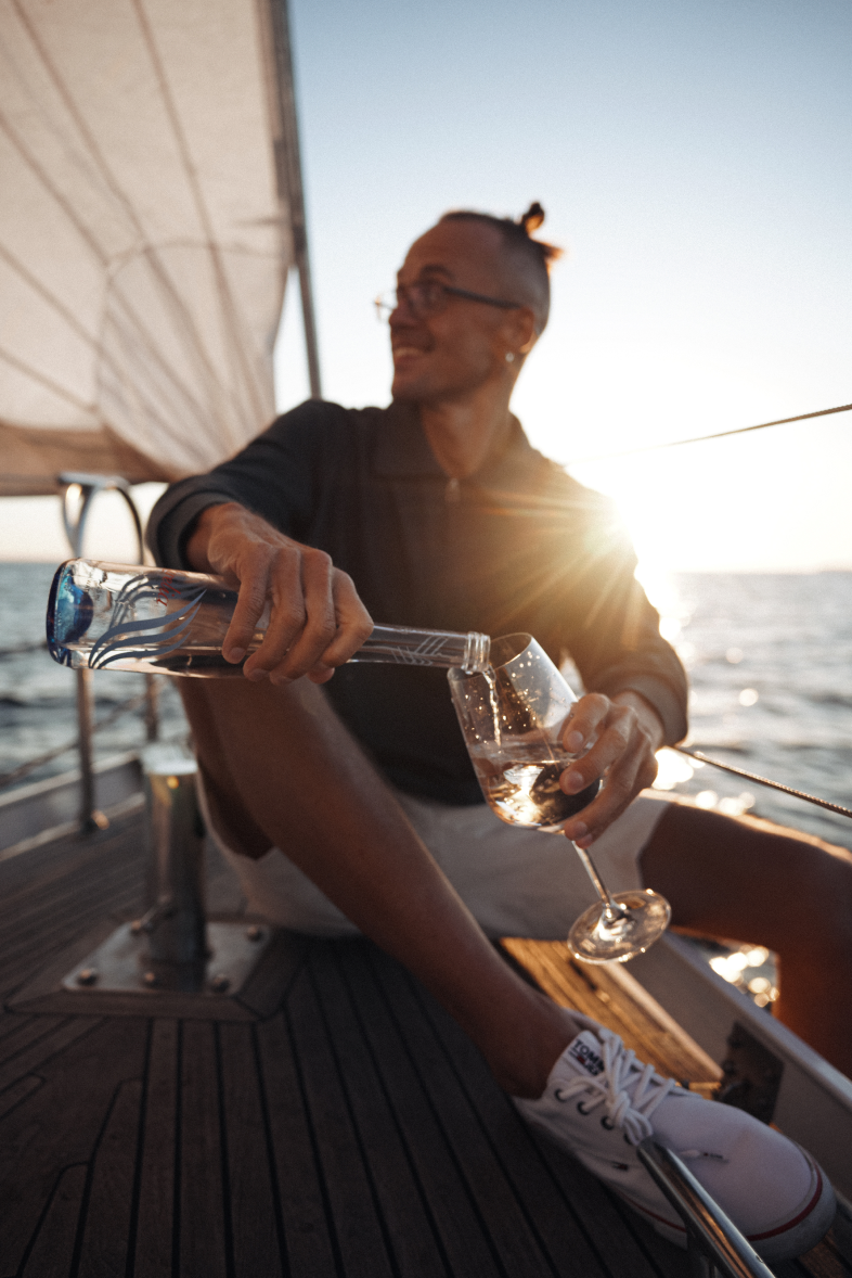 Вода Larelia купить, заказ воды, доставка воды