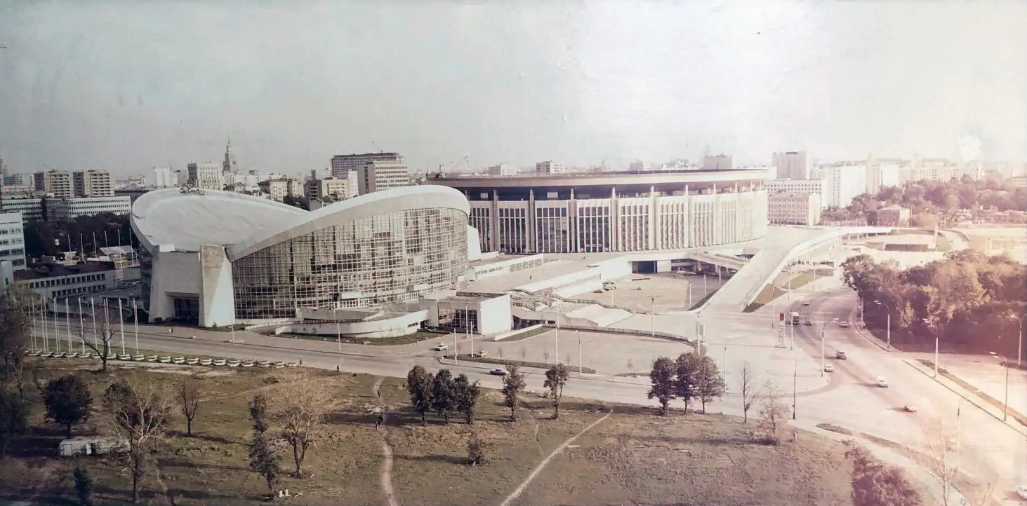 Спортивный комплекс «Олимпийский» (Москва, 1980 г.), в момент постройки – крупнейшее крытое спортивное сооружение в Европе.