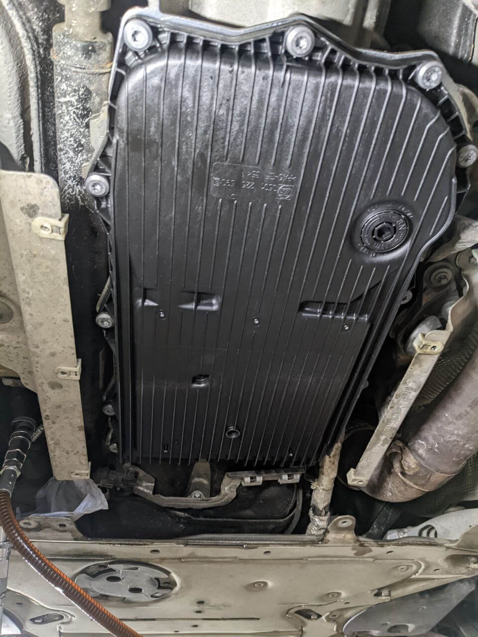 Установка нового поддона-фильтра ZF