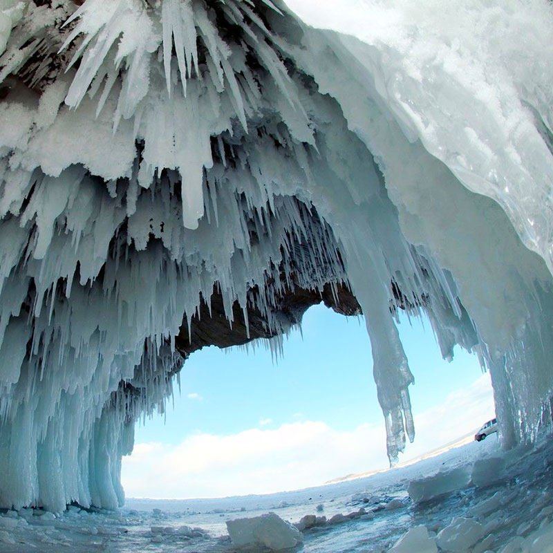 Сказочные гроты на Байкале