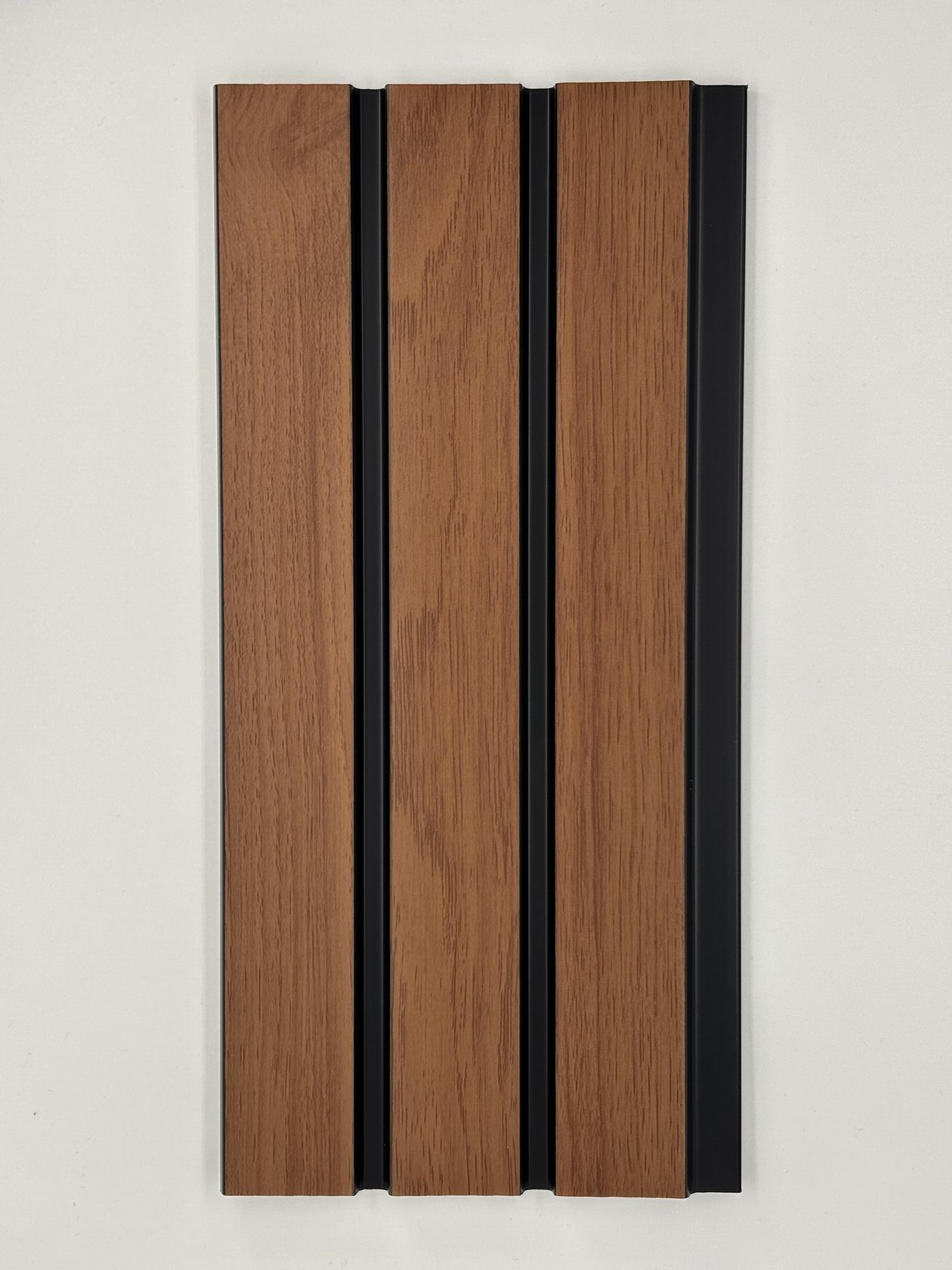 Реечная панель под дерево для спальни, гостиной, детской, офиса, загородного дома в Санкт-Петербурге (СПб)