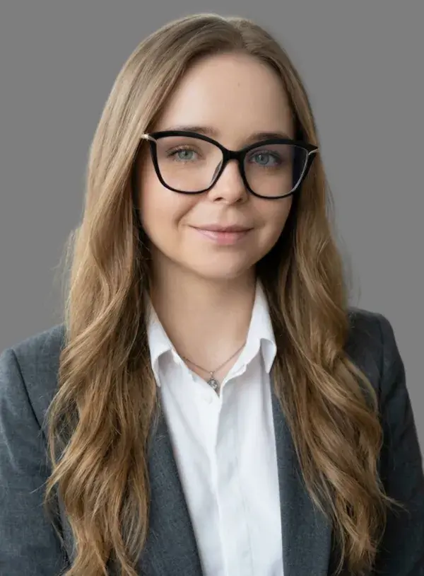 Елена Бражникова