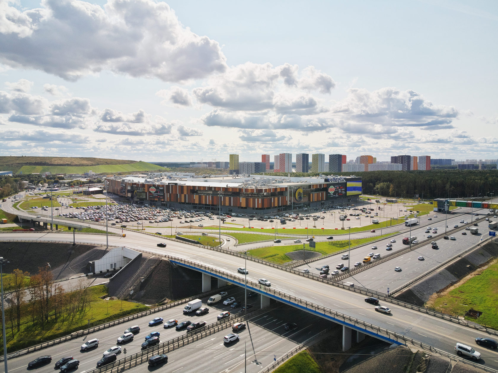 Московский трц саларис