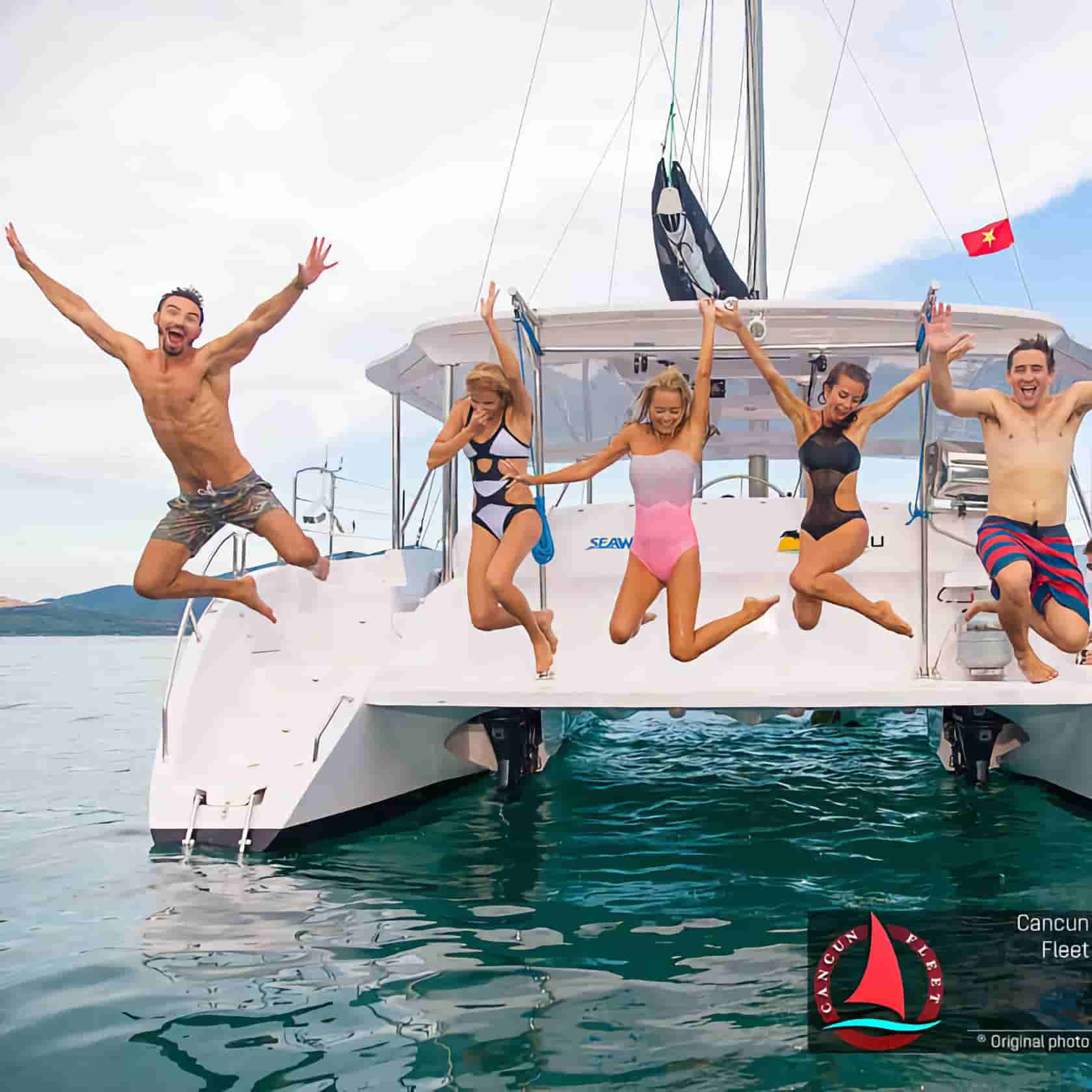 Rent a yacht, boat or catamaran in Cancun