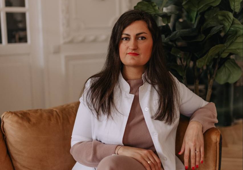 Марина Романова — автор курса