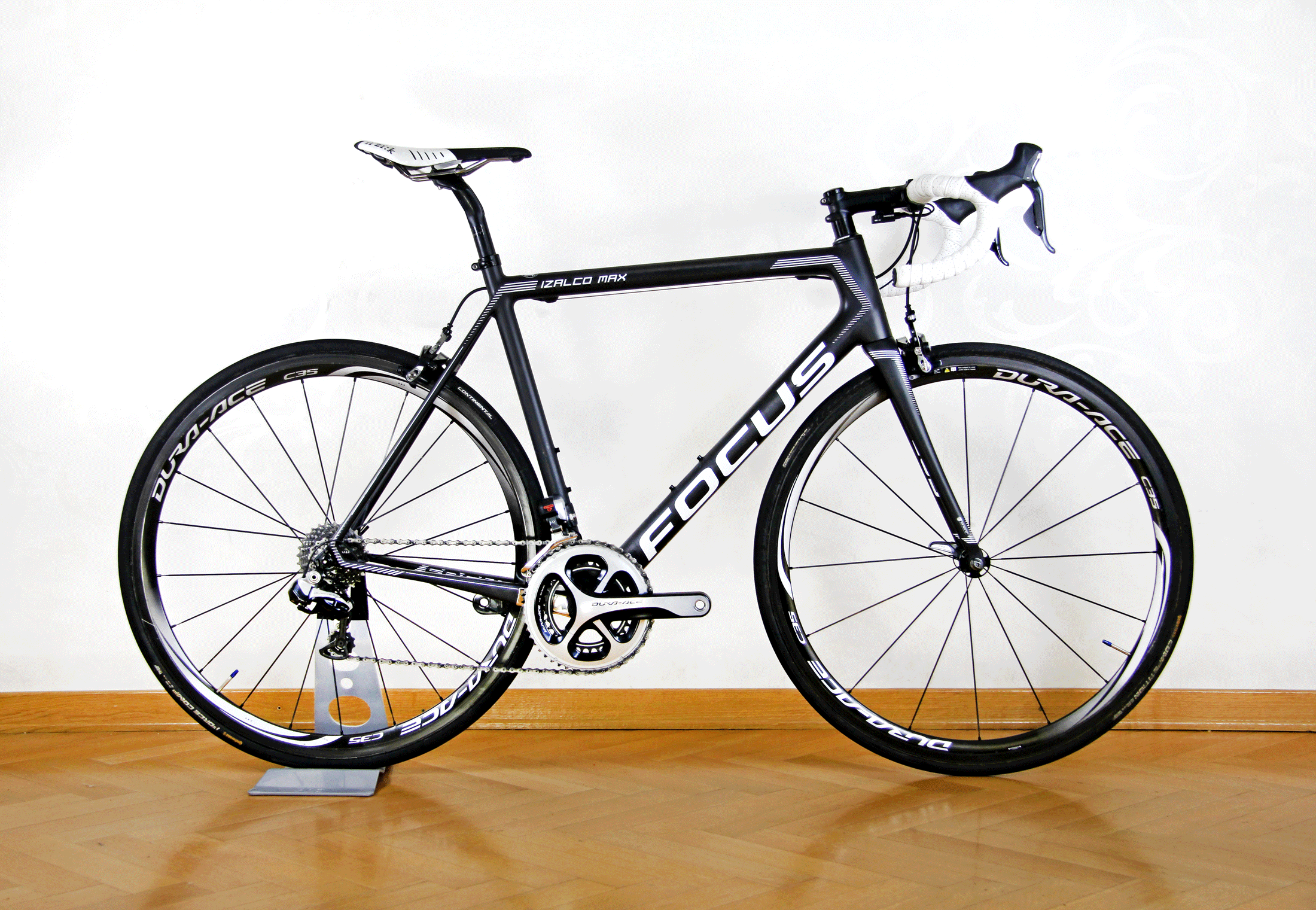 focus izalco max 2012