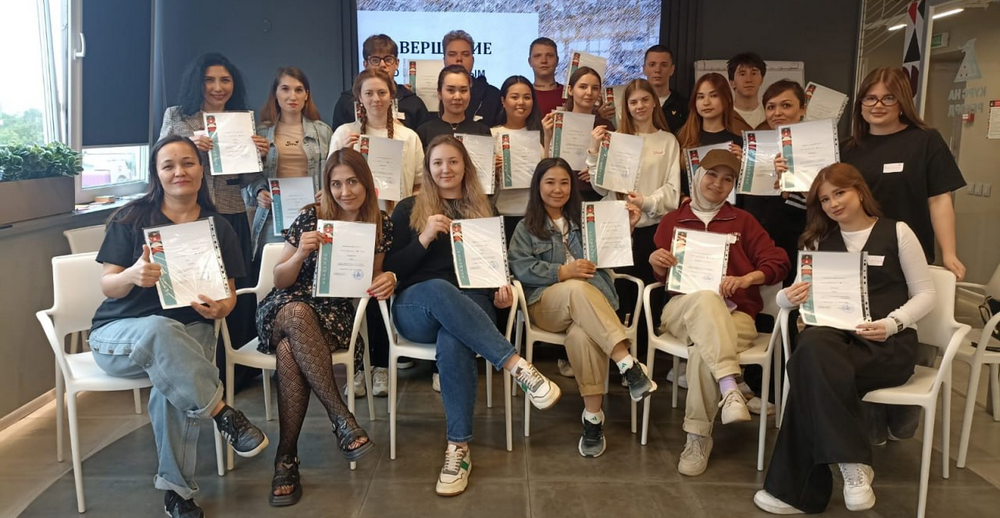 Академия Нефтьмагистраль и Караваевы