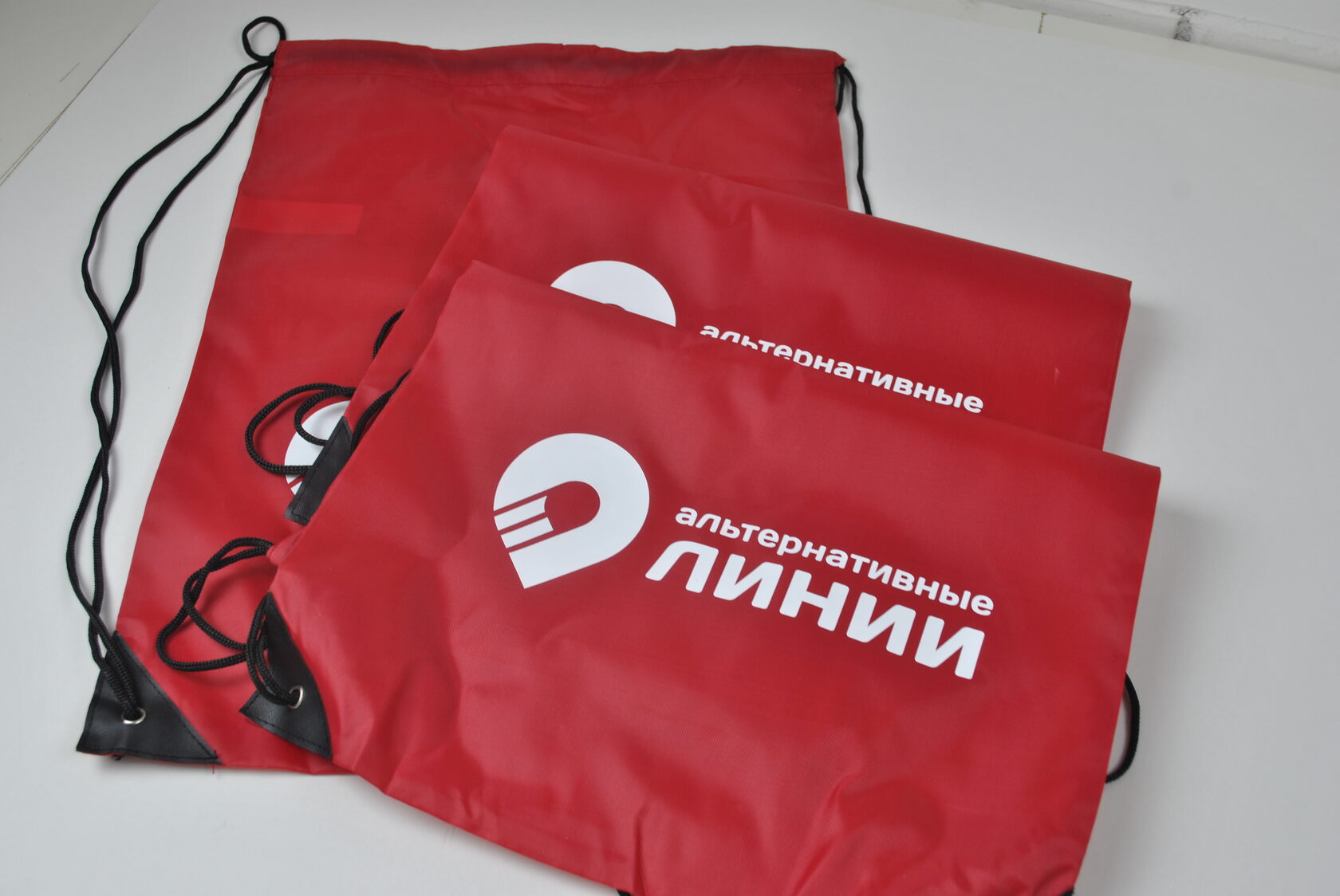 Печать логотипов и принтов на одежде — фото 18