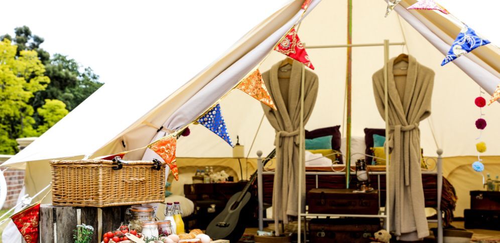 маркетинг в глэмпинге, успешный глэмпинг бизнес, корпоратив в глэмпинге