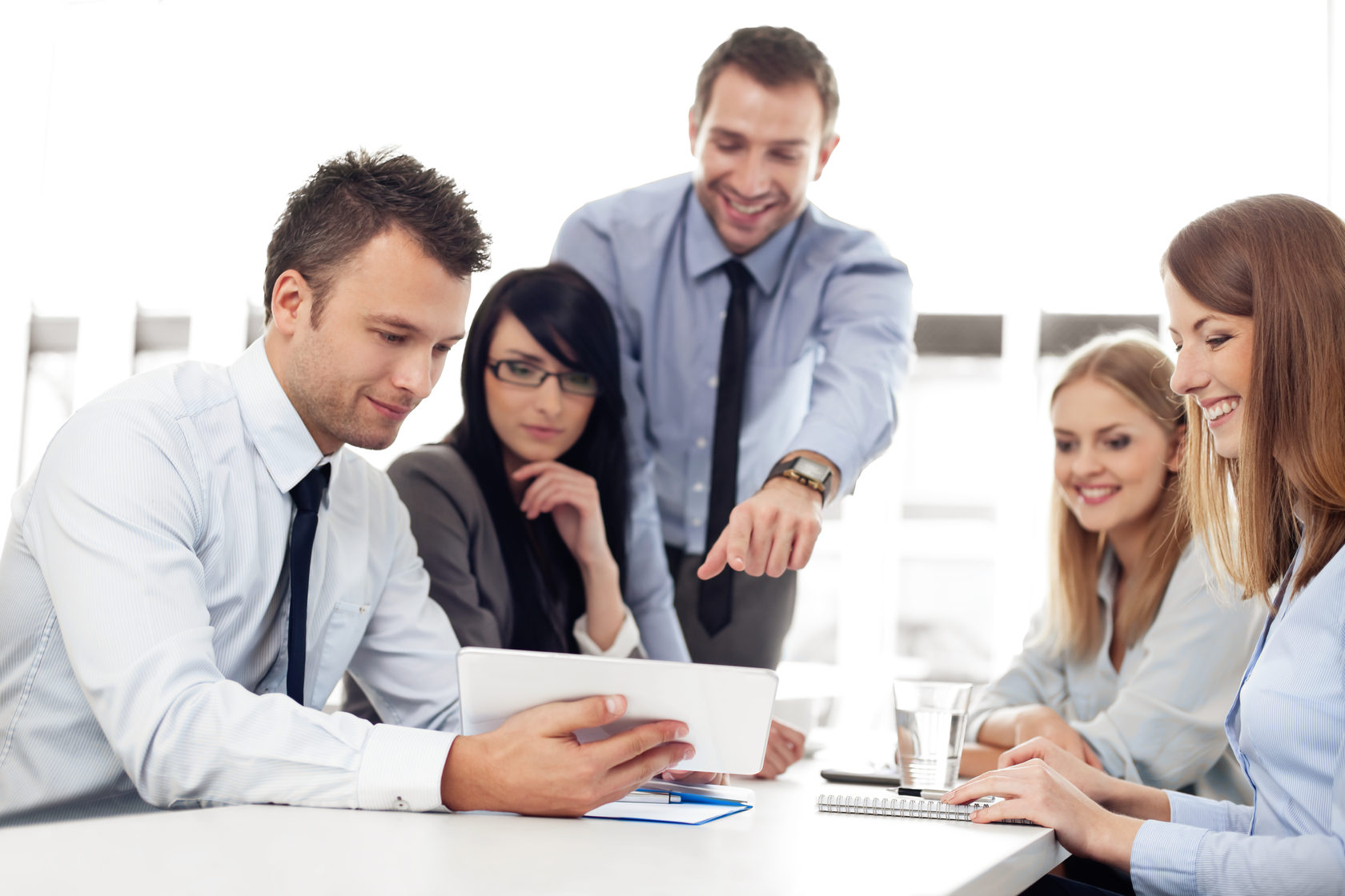 Client staff. Кадровая служба фон. Заставка на группу бизнес сообщество. Clients. Best client.