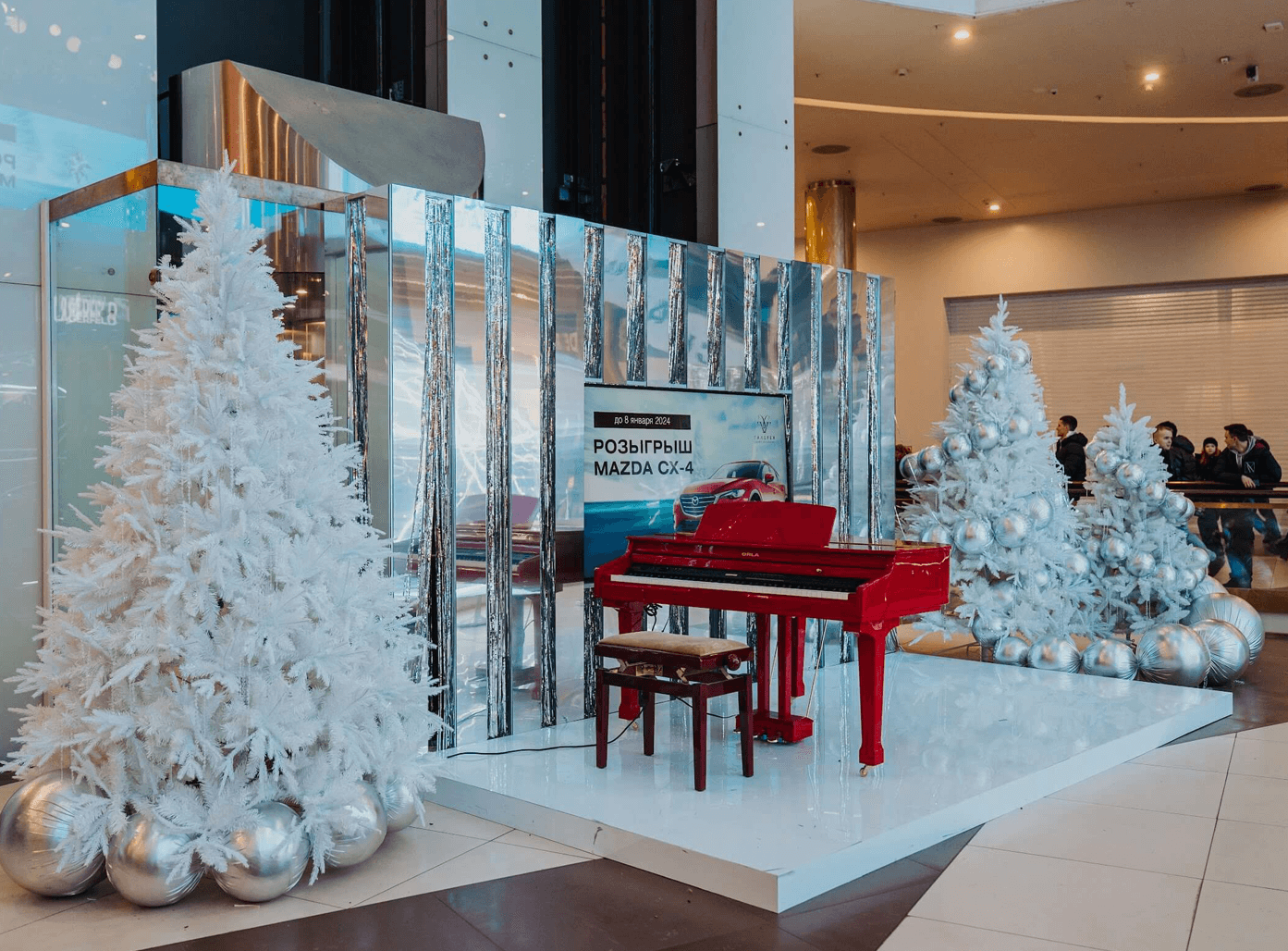 Галерея 8 марта