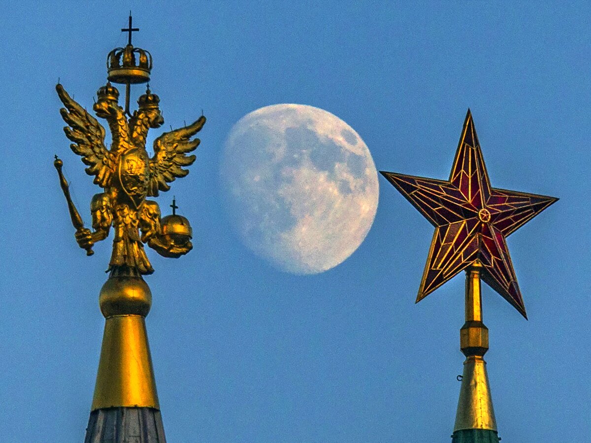 звезда на башне кремля