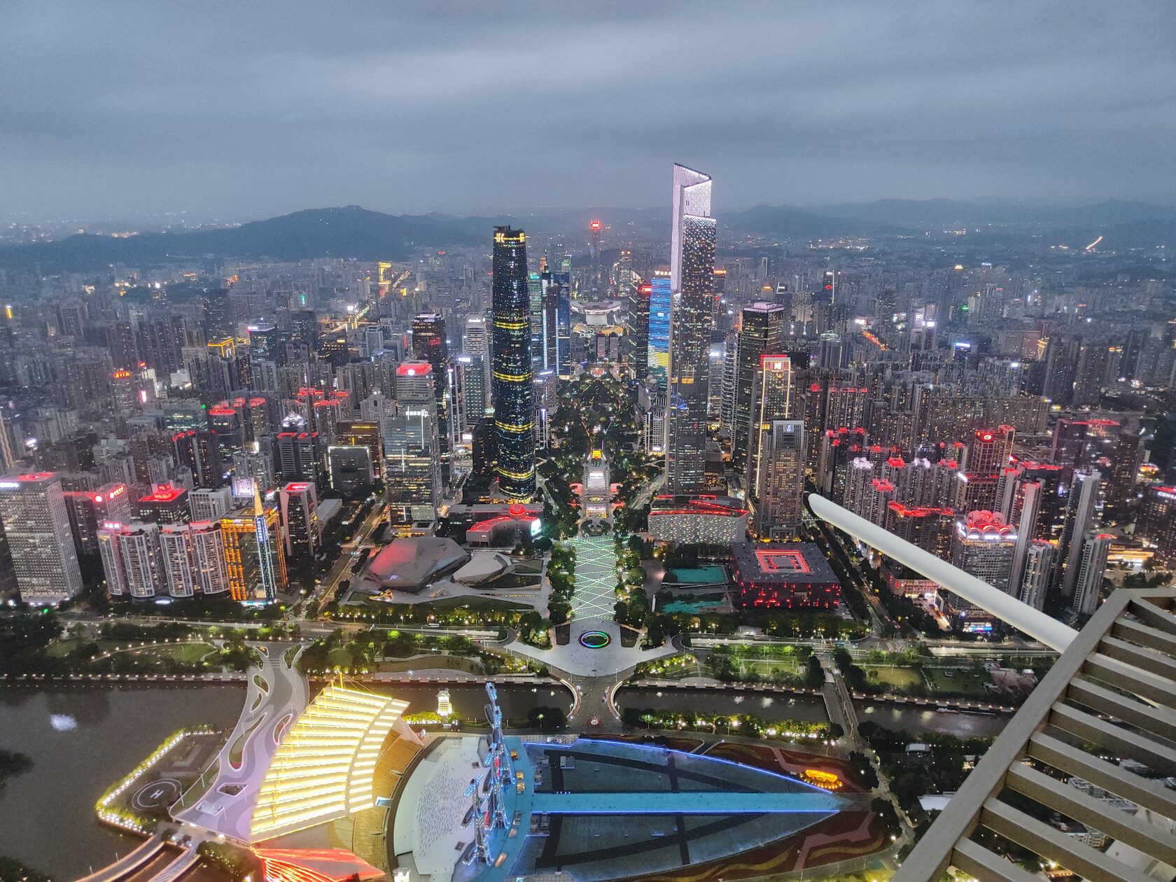 Карго из Гуанчжоу