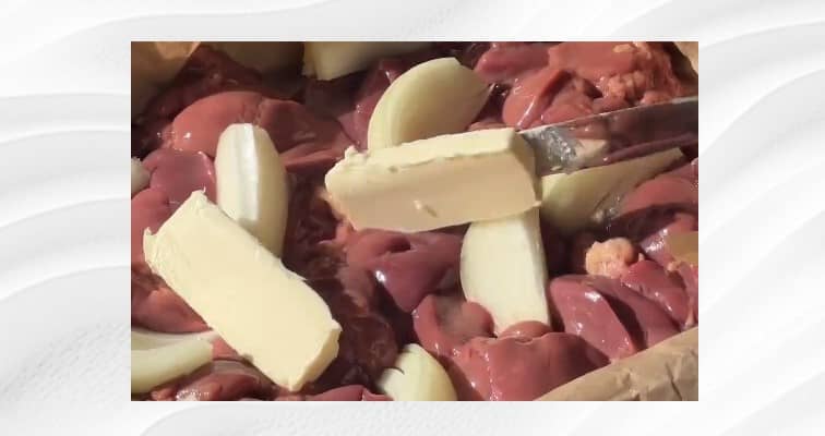 Приготовление паштета из куриной печени со сливками в духовке: шаг 2
