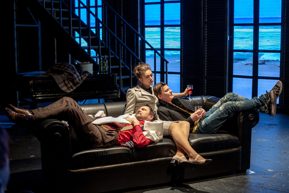 Биеналле театрального искусства 1