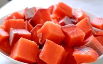 Приготовление ухи из красной рыбы со сливками: шаг 3