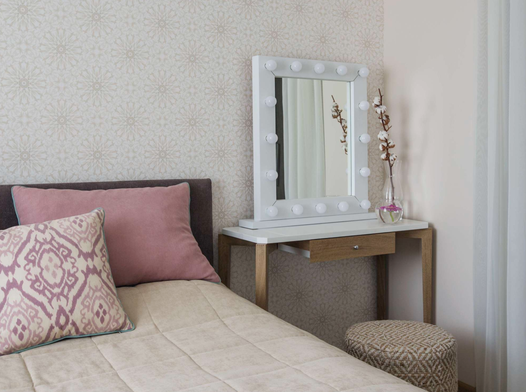 Квартира в Измайлово — окна со шторами