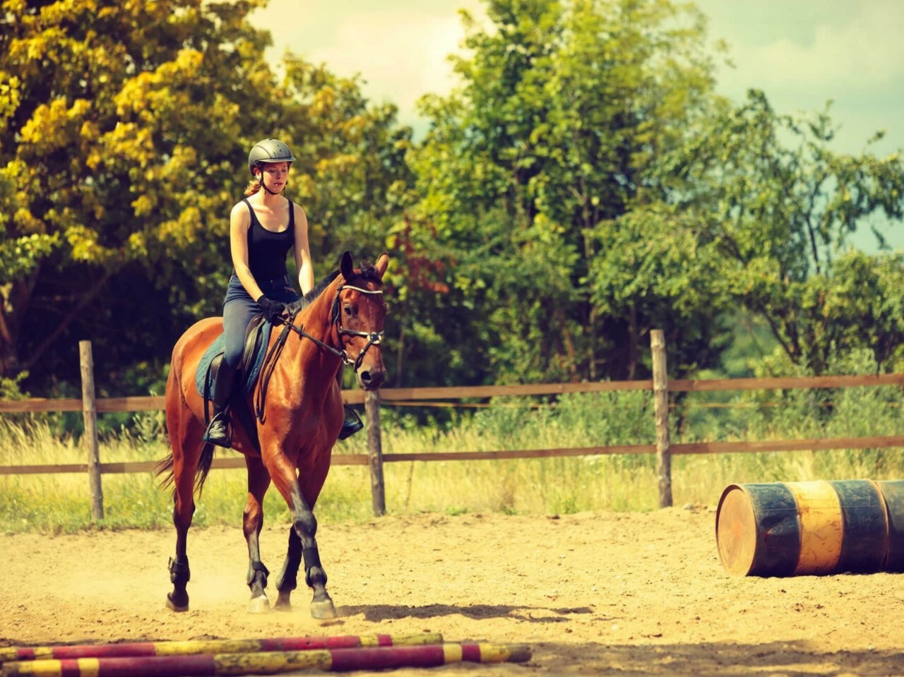 фото нанесения макияжа на лицо девушки 