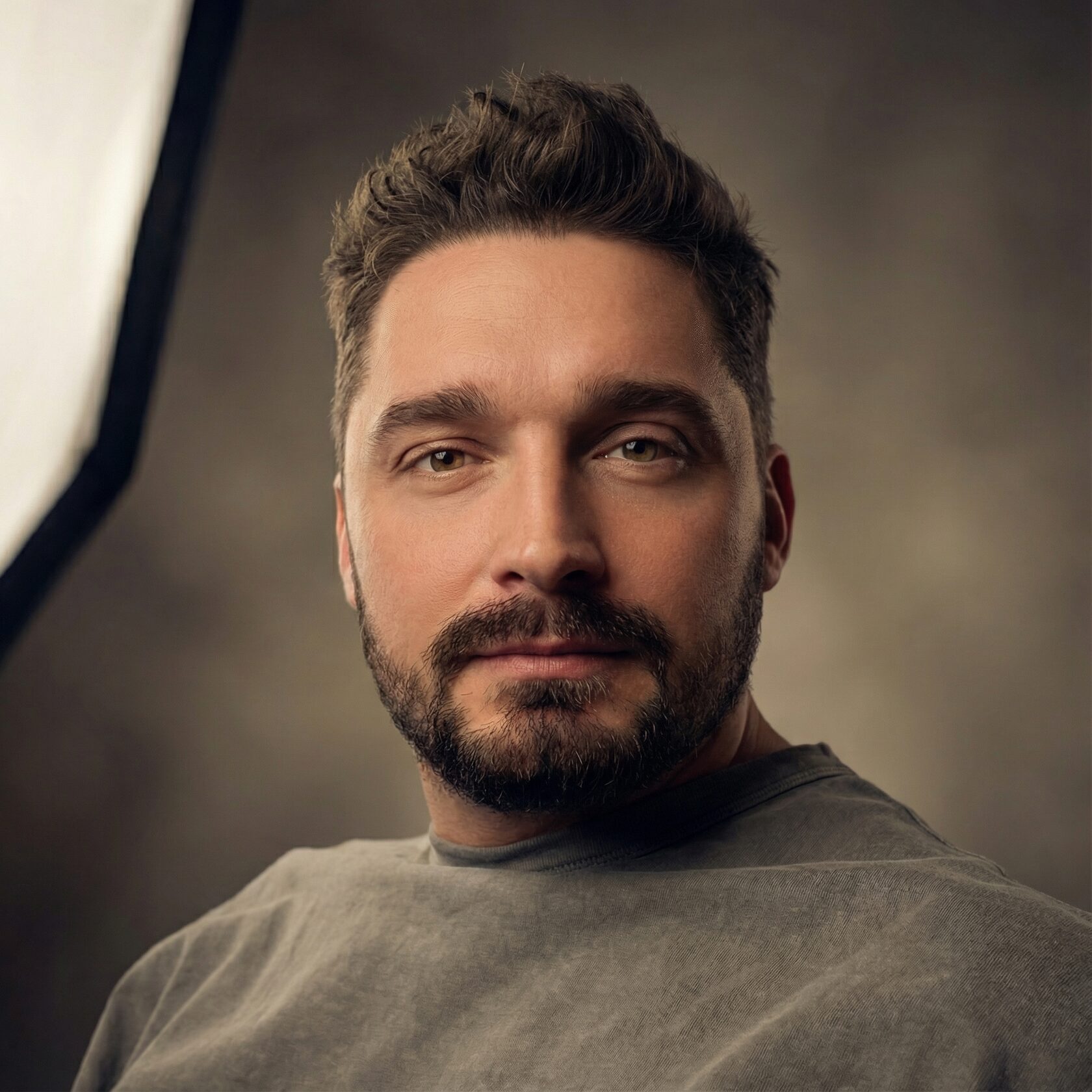 Василий Ефимов