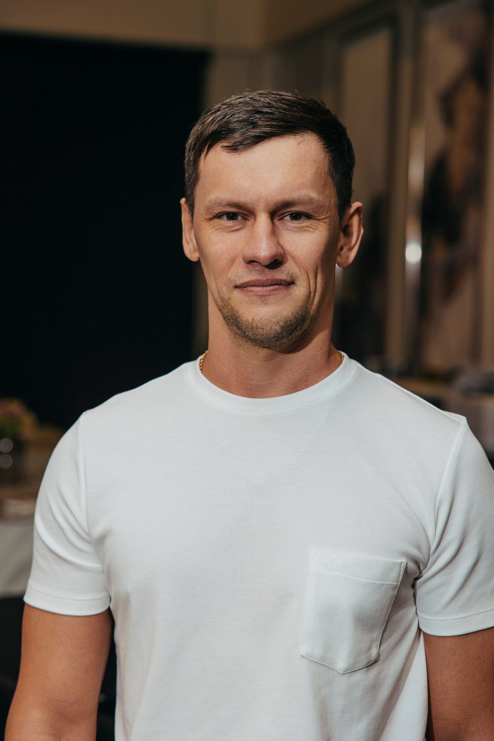 Дорогие партнеры! �  Приветствую вас в семье z4realty ! Меня зовут Виталий, и я — основатель агентства недвижимости z4realty.com . Для меня большая честь видеть вас среди наших партнеров, и я хочу лично поприветствовать вас на этом пути к взаимному успеху