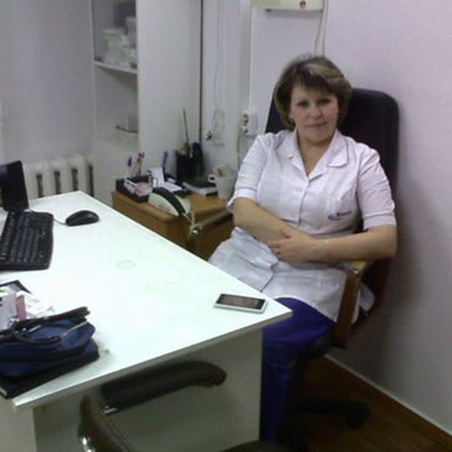 Елена Шутова
