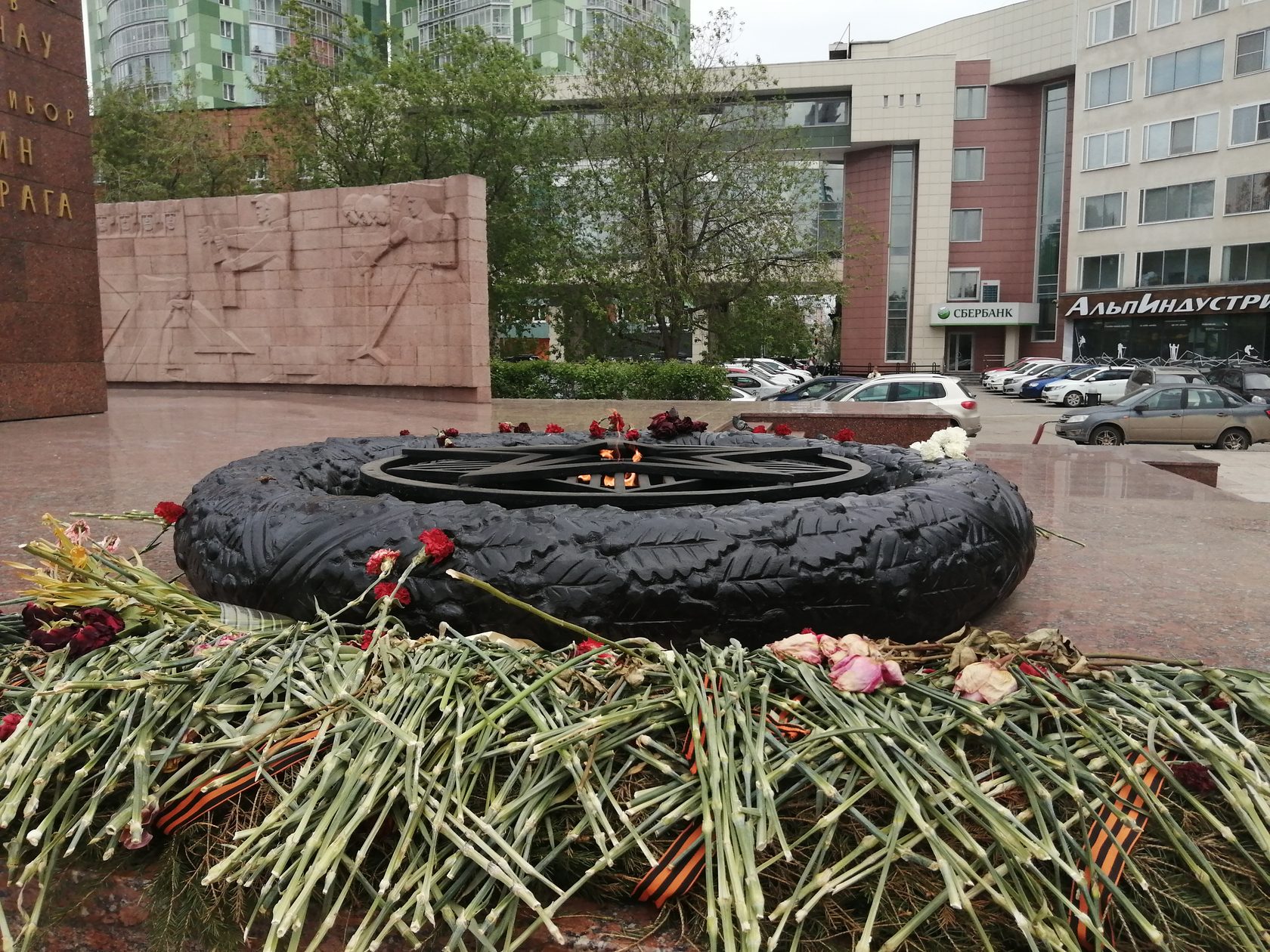 Памятник Уральскому добровольческому танковому корпусу