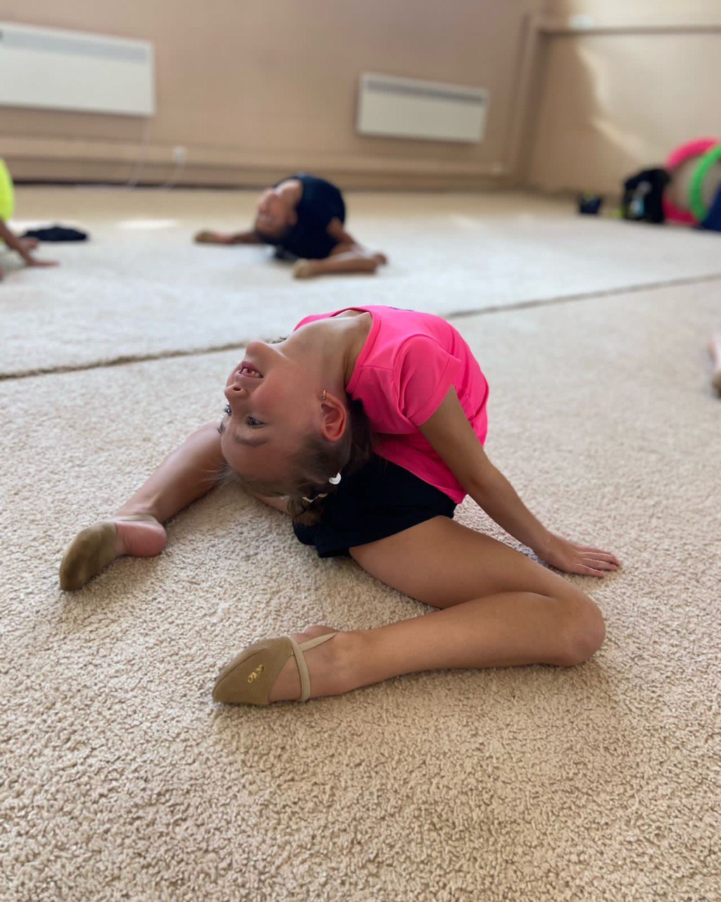 художественная гимнастика девочки