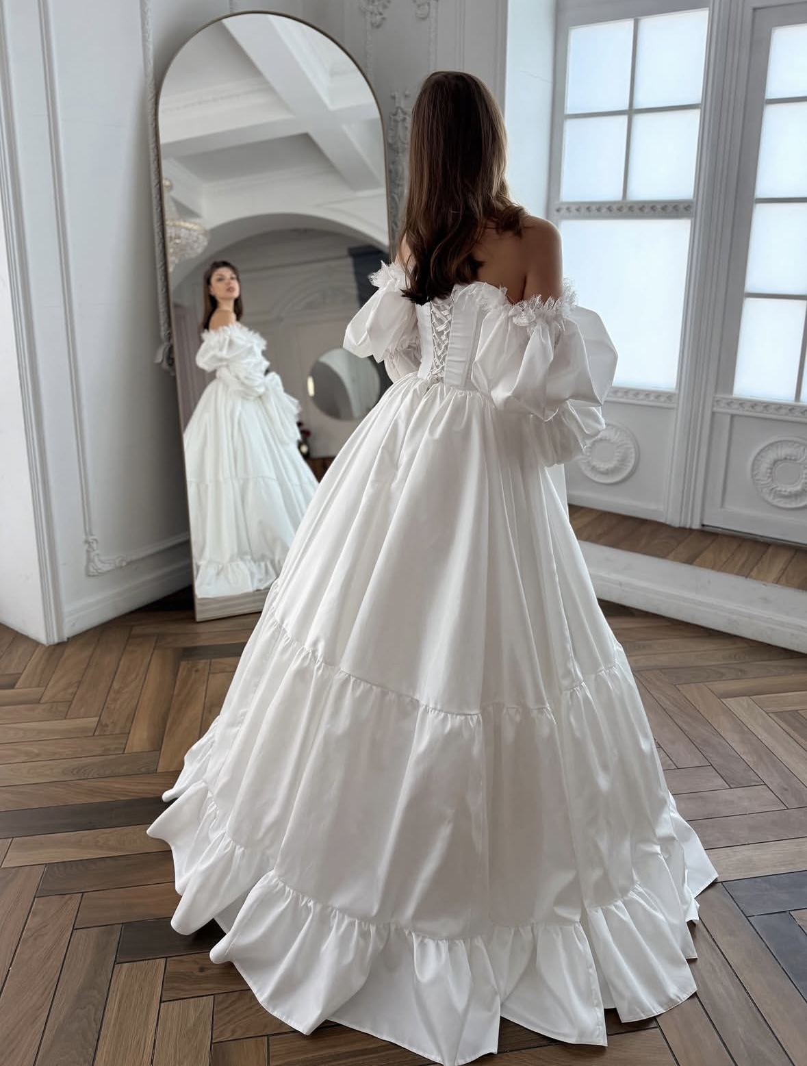 свадебное платье с юбкой ярусами